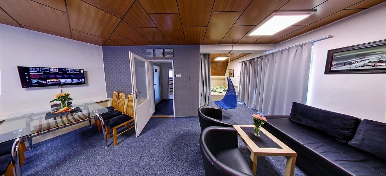 Vila Anna Wellness Halenkov Esterno foto
